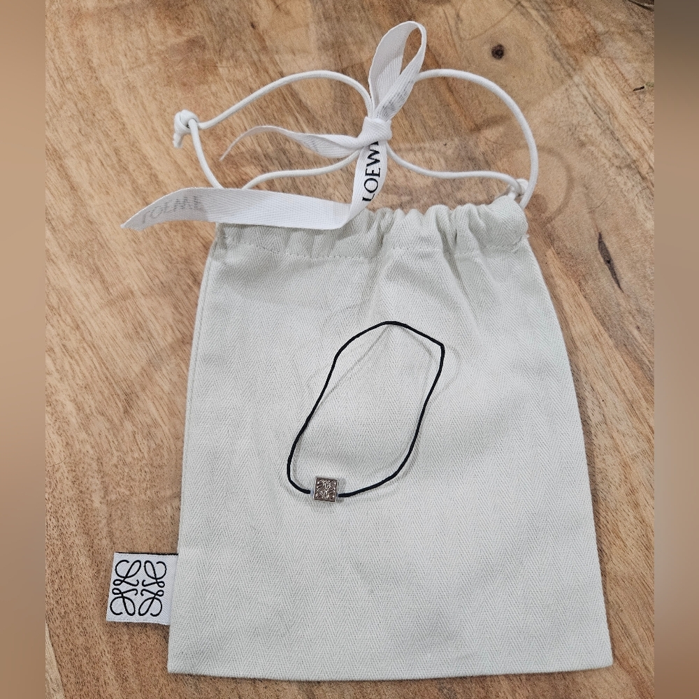Loewe Silver Charm & Dustbag - Picture 6 of 10